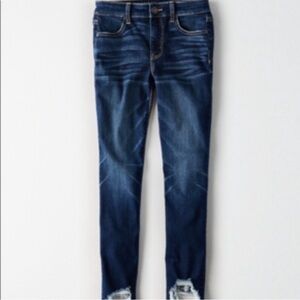 American Eagle Outfitters Women's Blue Distressed Jeans